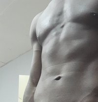 Bill King - Acompañantes masculino in Nairobi