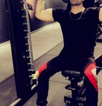 Billa - Male escort in Paris