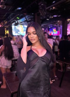 Billie(bb) - Transsexual escort in Krabi Photo 4 of 11