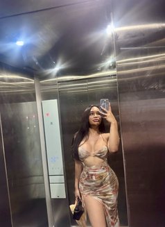 Billie(bb) - Transsexual escort in Krabi Photo 9 of 15