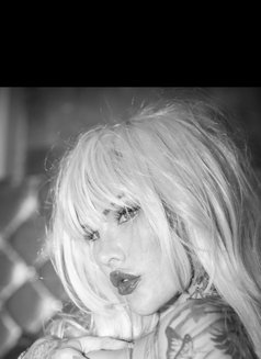Billie Blows - puta in Essex Photo 10 of 12