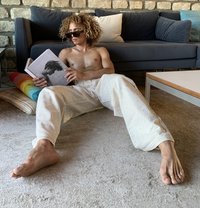 Billy - masseur in Paris