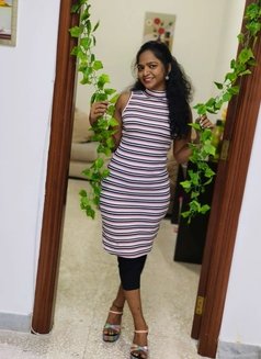 Bindhu Tamil Young Lady Now Dubai - escort in Dubai Photo 6 of 7