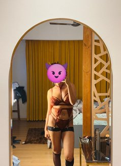 Bini (INDIVIDUAL) - escort in New Delhi Photo 17 of 18