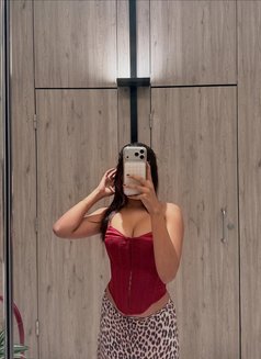 Binita - escort in Mumbai Photo 2 of 5