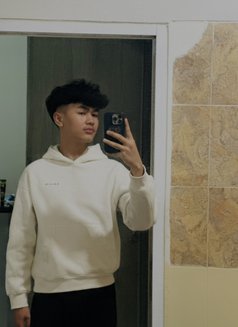 Bintang - Acompañantes masculino in Jakarta Photo 5 of 6