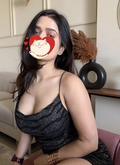 Binu, Escort - escort in Kathmandu Photo 2 of 4