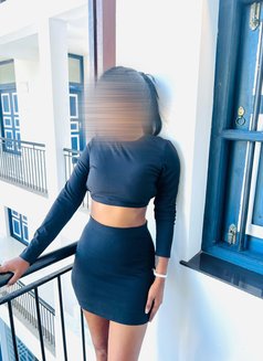 Binuri Gfe - escort in Colombo Photo 5 of 11
