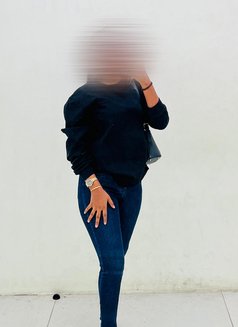 Binuri Silva - escort in Colombo Photo 8 of 11