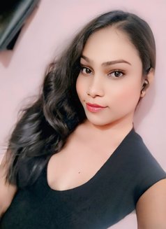 Bipasha - Transsexual escort in Bangalore Photo 3 of 8