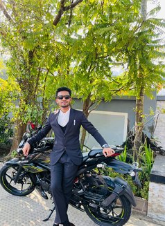 Biplob Choudhury - Male escort in Dhaka Photo 3 of 6