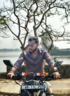 Bisexual Alex - Acompañantes masculino in Kolkata Photo 10 of 10