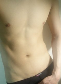 Bisexual Slave for You - Acompañantes masculino in Abu Dhabi Photo 2 of 7