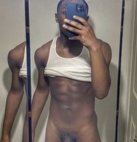 bisexualle - Acompañantes masculino in Nairobi