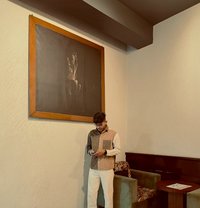 Bishboyy - Male escort in New Delhi