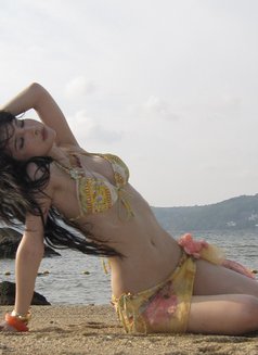 Bit - escort in Ho Chi Minh City Photo 2 of 9