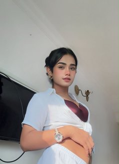 Bittu - Transsexual escort in Rajkot Photo 5 of 7