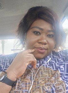 Queensarah - masseuse in Accra Photo 5 of 5