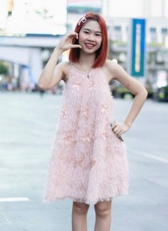 Biw Biw Cutie - puta in Al Manama Photo 10 of 11