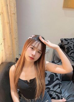 Biwty - masseuse in Al Manama Photo 7 of 8