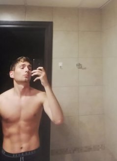 BiyoungXL - Male escort in Abu Dhabi Photo 6 of 11