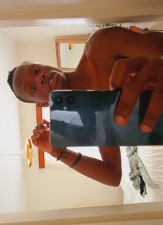Uncut Dick - Acompañantes masculino in Nairobi Photo 6 of 6