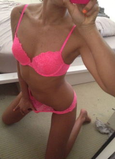 Bj - escort in Sydney Photo 5 of 5