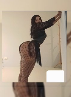 Black African queen - escort in Phuket Photo 5 of 8