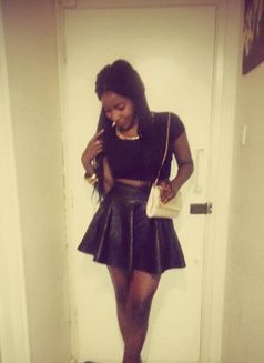 Black Amber - escort in London Photo 1 of 5