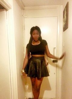 Black Amber - escort in London Photo 5 of 5