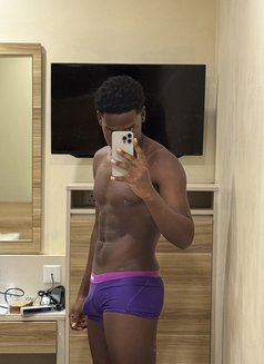 Black Atlas - Acompañantes masculino in Kuala Lumpur Photo 3 of 3