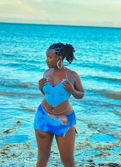 Black Bae from Angola - puta in Phuket Photo 4 of 5