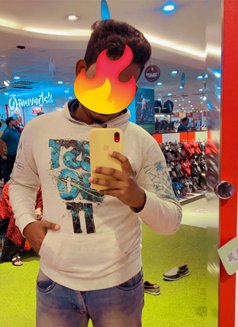 Black 🕷️ - Acompañantes masculino in Dhaka Photo 1 of 1