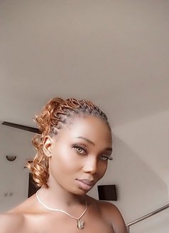 Black Barbie - Acompañantes transexual in Lagos, Nigeria Photo 8 of 10