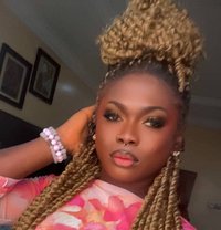 Black Barbiedoll - Acompañantes transexual in Accra