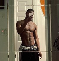 Black Bbc - Male escort in Dubai Photo 1 of 1