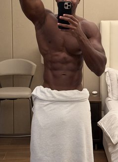 Black Bbc - Male escort in Dammam Photo 3 of 3