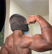 HOT - Acompañantes masculino in Riyadh