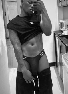 African Boy Big Dik - Male escort in Riyadh Photo 4 of 4