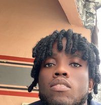 Black Bird - Acompañantes masculino in Accra