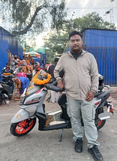 Black Boy - Male escort in Kathmandu Photo 3 of 3
