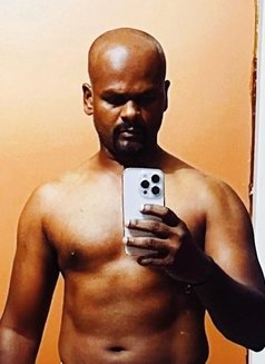 Black BULL Massager(Verified Profile) - Male escort in Mumbai Photo 7 of 8