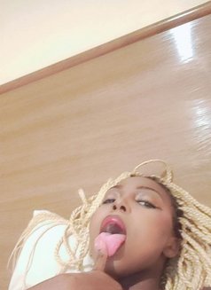 Black Chocolate - puta in Phuket Photo 2 of 8