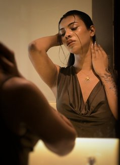 Black Diamond - Transsexual escort in Mumbai Photo 19 of 30