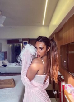 Black Diamond - Transsexual escort in Mumbai Photo 20 of 30