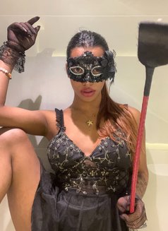 Black Diamond - Transsexual escort in Mumbai Photo 29 of 30