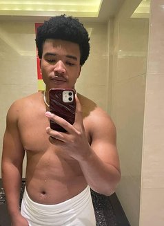 Black Dragon - Male escort in Taichung Photo 1 of 1