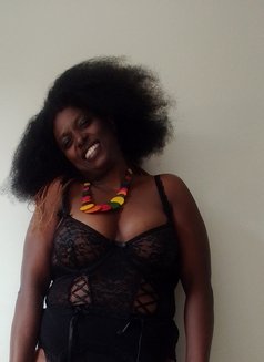 Black ebony slopy bj body to body mas - puta in Pattaya Photo 8 of 9