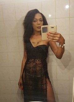 TRANS Black TOULOUSE - masseuse in Toulouse Photo 3 of 5