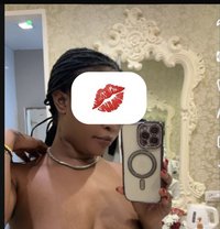 Black girl - escort in Pattaya